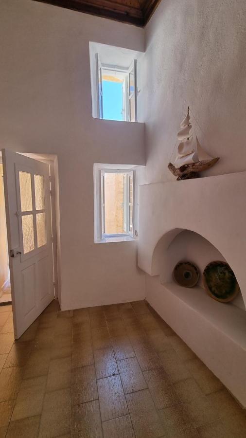 Kozas Art House, Symi Apartamento Exterior foto