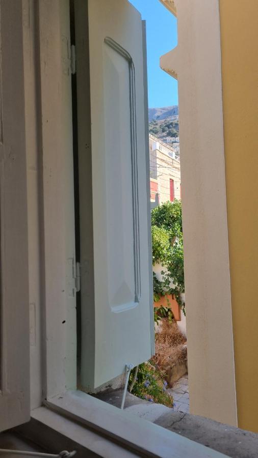 Kozas Art House, Symi Apartamento Exterior foto